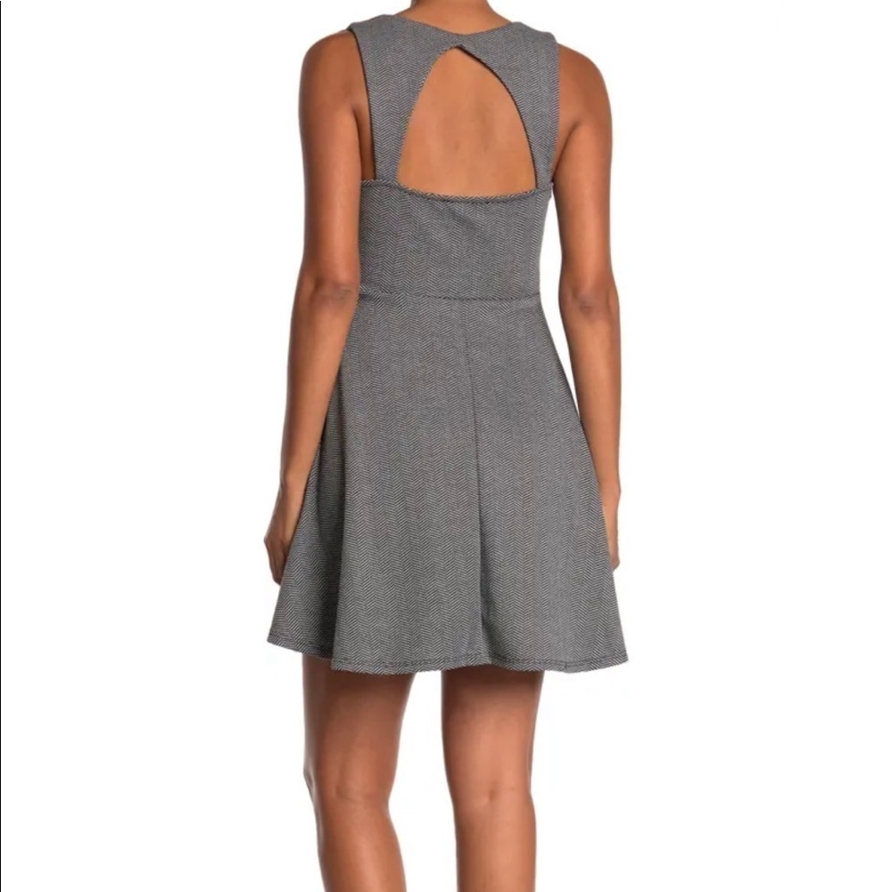 NWT THE VANITY ROOM Womens Flare Dress​​​​​​​​ - Picture 2 of 4